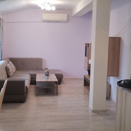 Апартамент Заря Haskovo Exterior foto
