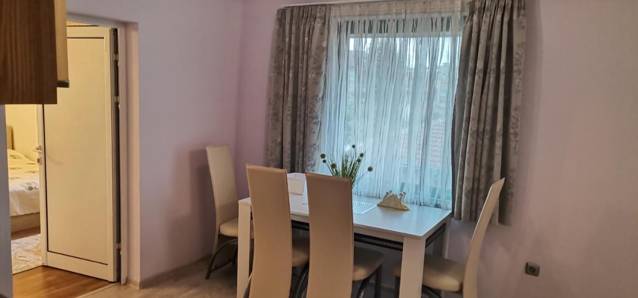 Апартамент Заря Haskovo Exterior foto